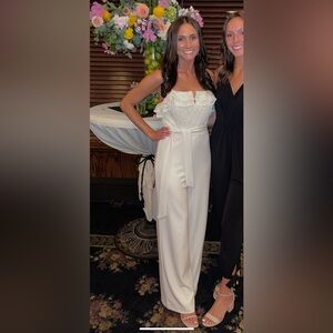 BRIDAL WEAR White jumpsuit - Express (size small)